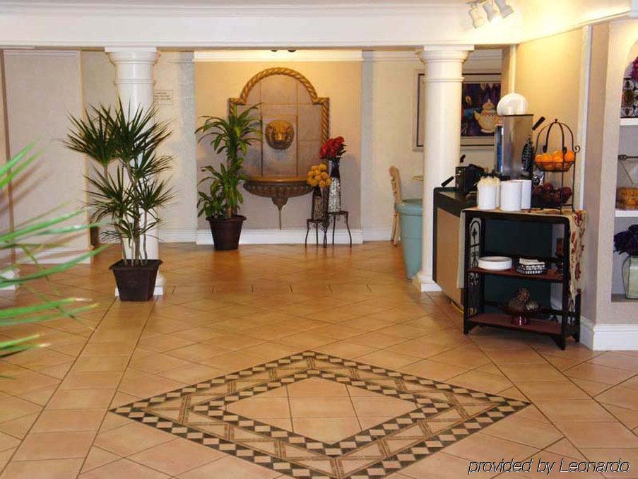 Baymont By Wyndham Greenville Woodruff Rd Bagian luar foto